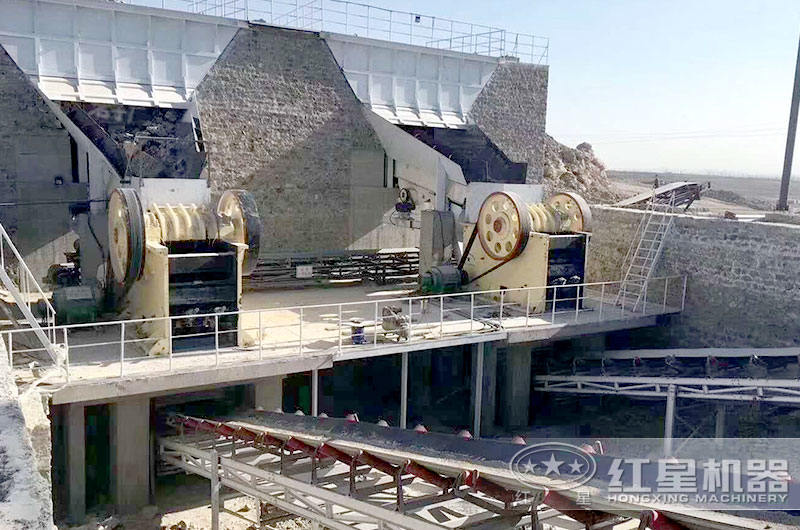 颚式破碎机生产现场 颚式破碎机生产现场